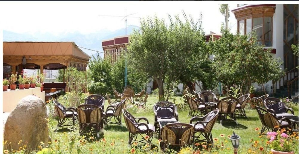 Hotel Royal Palace - Leh Ngoại thất bức ảnh